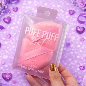 Beauty Creations Pink Triangle Puff Set